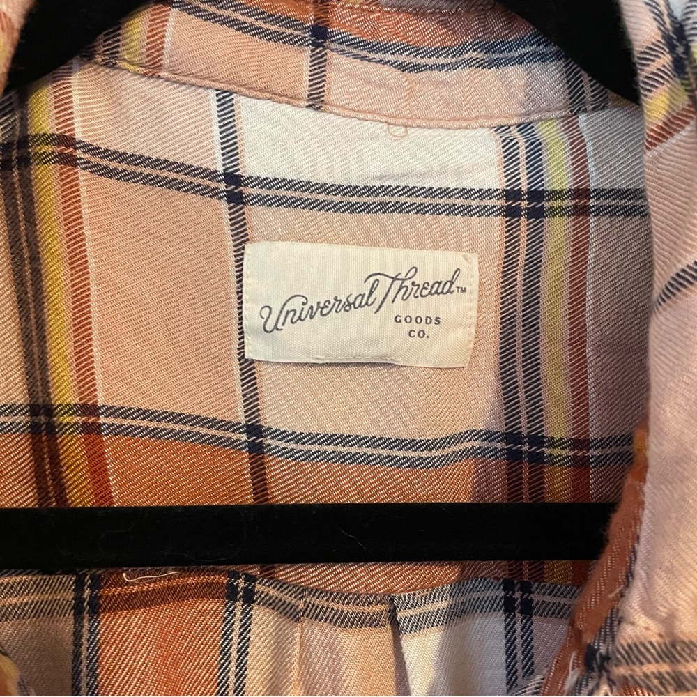 Universal Thread Tan Neutral Flannel Size Large - image 4